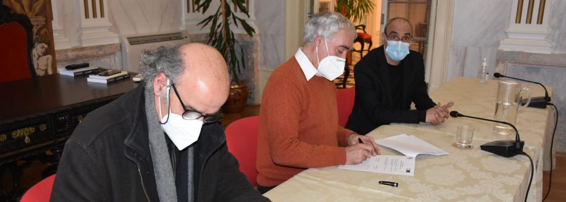 Cromeleque e Menir dos Almendres: Câmara e Grupo Pró-Évora avançam com projeto de preservaç�...