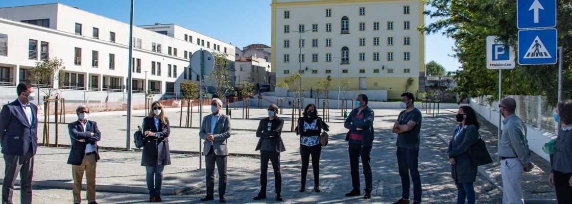 (Português) O Parque de Estacionamento do Teatro Garcia de Resende já entrou em funcionamento