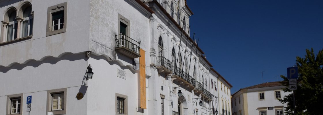 Em reunião Pública de 30 de Junho de 2021 Câmara de Évora adere à iniciativa “Acordo C...