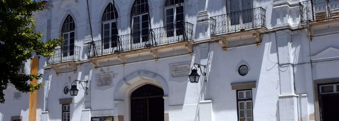 Câmara de Évora reúne no dia 8 de Setembro de 2021