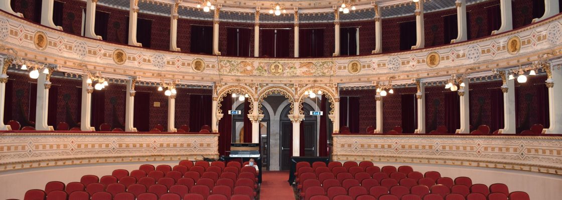 (Português) Teatro Garcia de Resende integra a Rede de Teatros e Cineteatros Portugueses