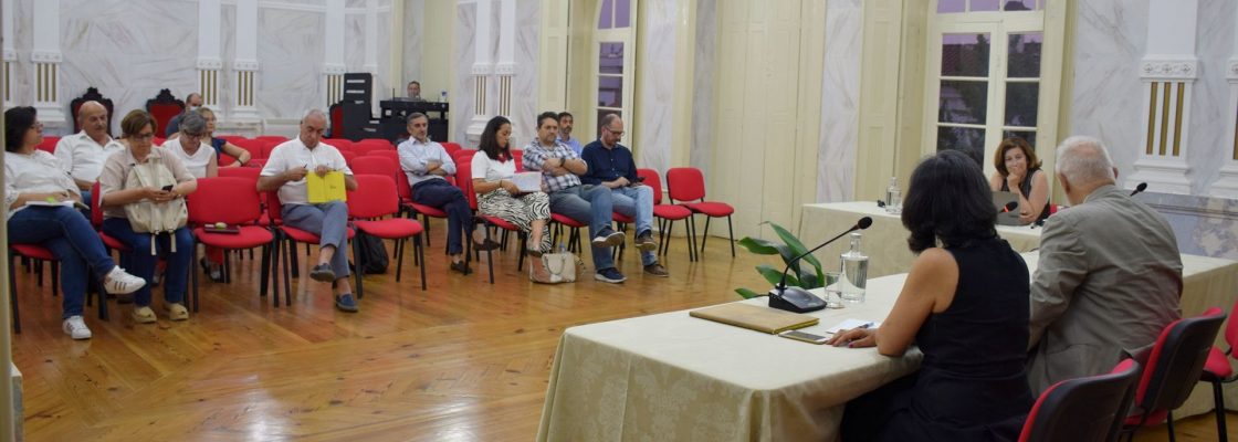 Assembleia Municipal de Évora realizou audição com Reitora da Universidade de Évora