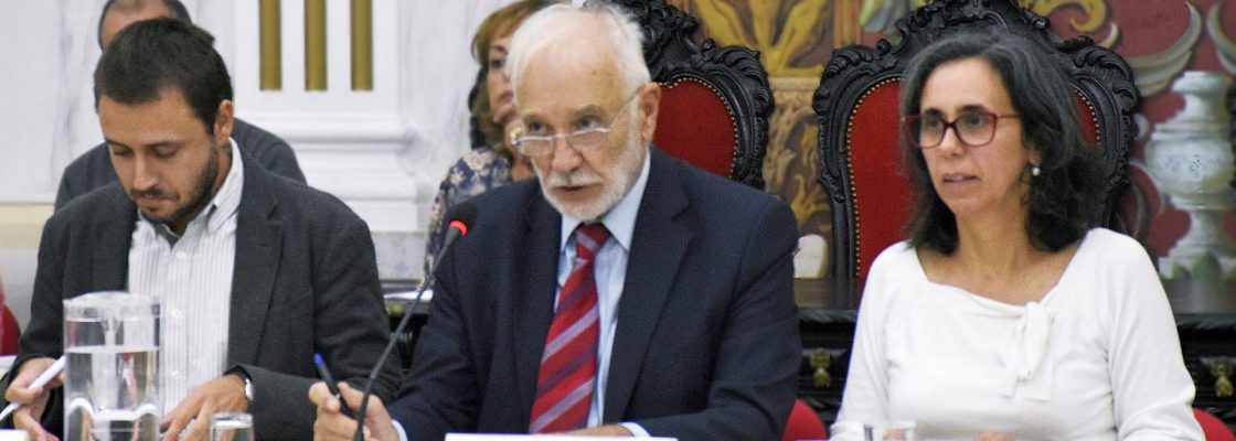 (Português) Assembleia Municipal de Évora aprovou adesão do Município à Agência Regional de...