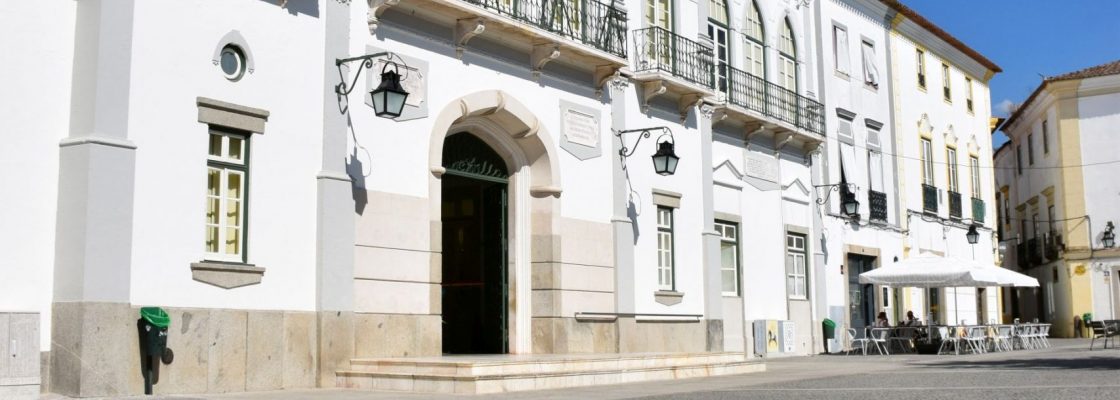 Na Reunião Pública de Câmara de 19/10/2022 APROVADO APOIO À ASSOCIAÇÃO HUMANITÁRIA DOS BOM...