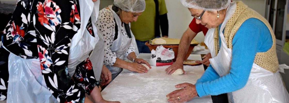 Utentes do Centro do Convívio da CME recordaram “Ciclo do Pão” no Alto de S. Bento