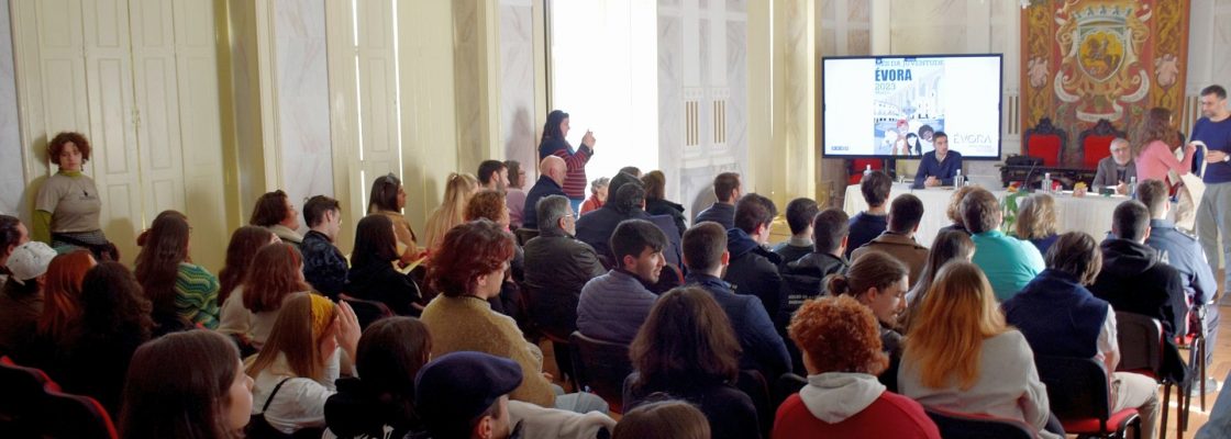 Mês da Juventude arranca com cerca de 130 iniciativas