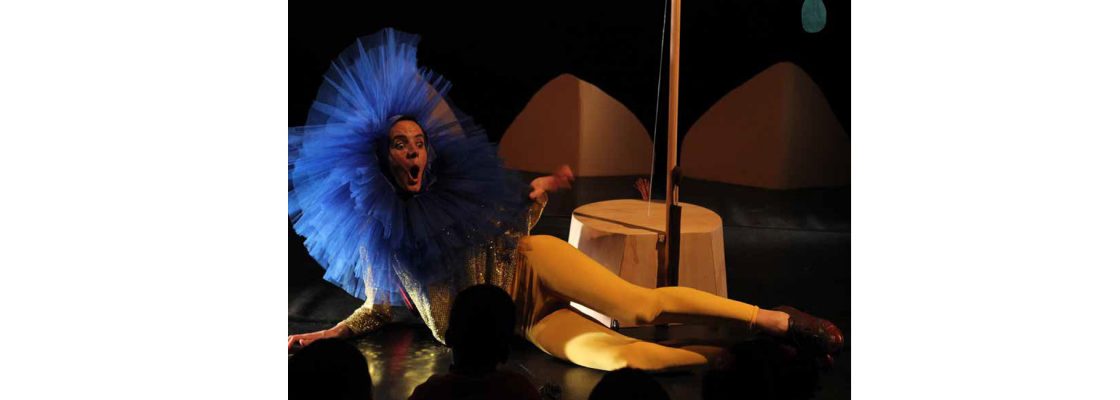 Archived: Teatro Dama Pé de Mim