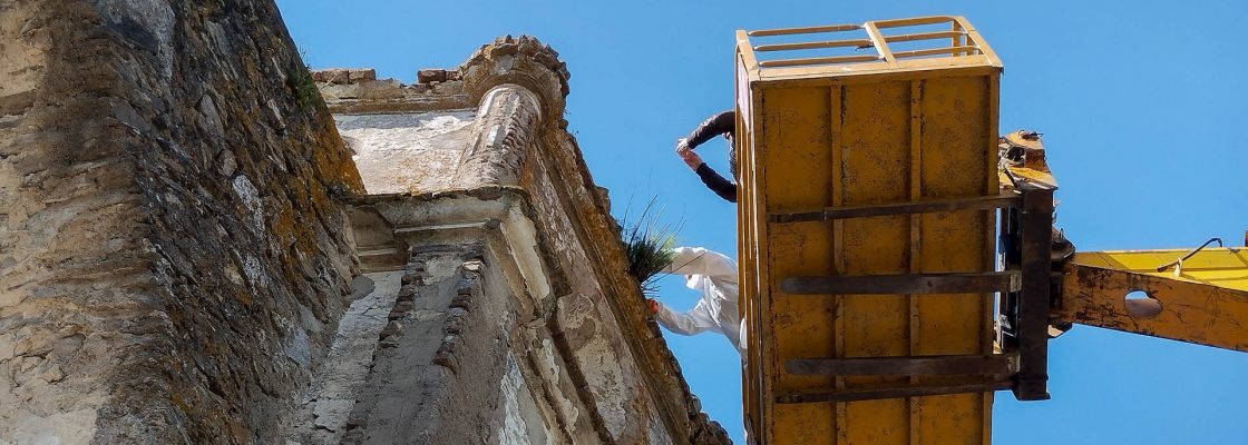 CÂMARA MUNICIPAL DE ÉVORA INTERVEM NA MANUTENÇÃO DO AQUEDUTO DA ÁGUA DA PRATA