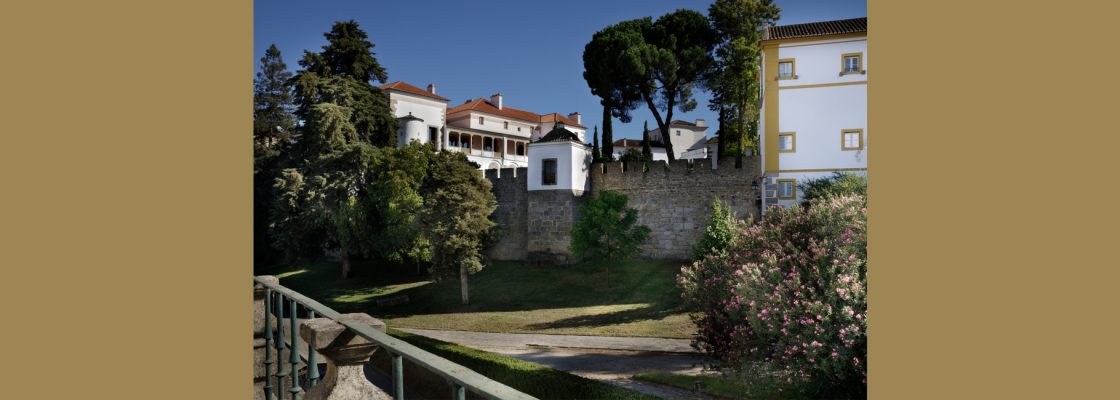Archived: Deus, Labor et Constantia | Paço de São Miguel e Arquivo e Biblioteca Eugénio de Alm...