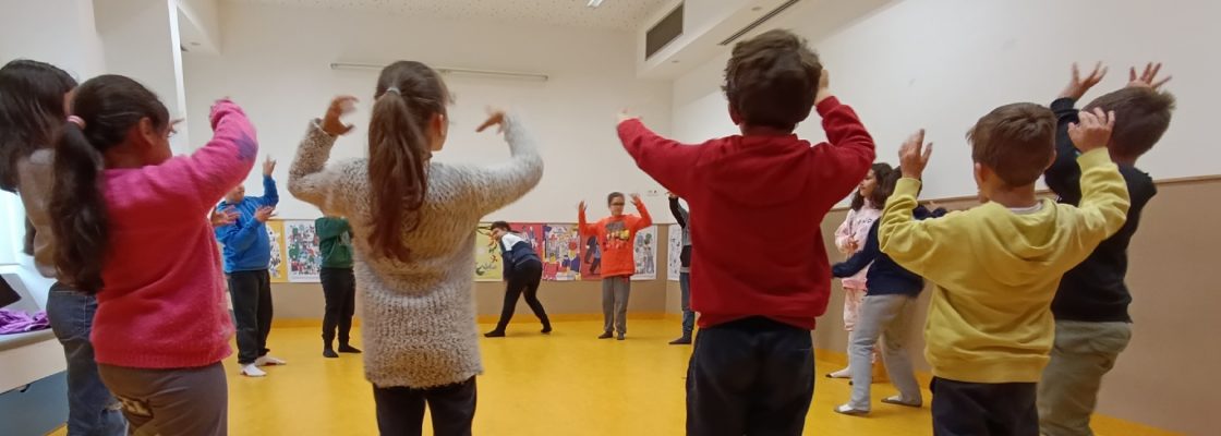Arquivado: DANÇA PARTICIPATIVA – DANÇA NA ESCOLA | Apresentação Pública dos Materiais Cria...