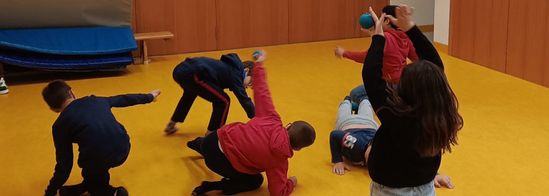 Archived: DANÇA PARTICIPATIVA – DANÇA NA ESCOLA | Oficina de Dança Contemporânea para C...