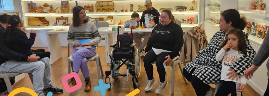 Archived: (Português) Ludoteca Amiga do Cuidador | Ação inclusiva para apoiar famílias com cr...