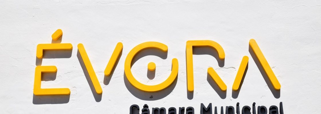 Câmara de Évora realiza uma reunião pública no dia 22 de janeiro